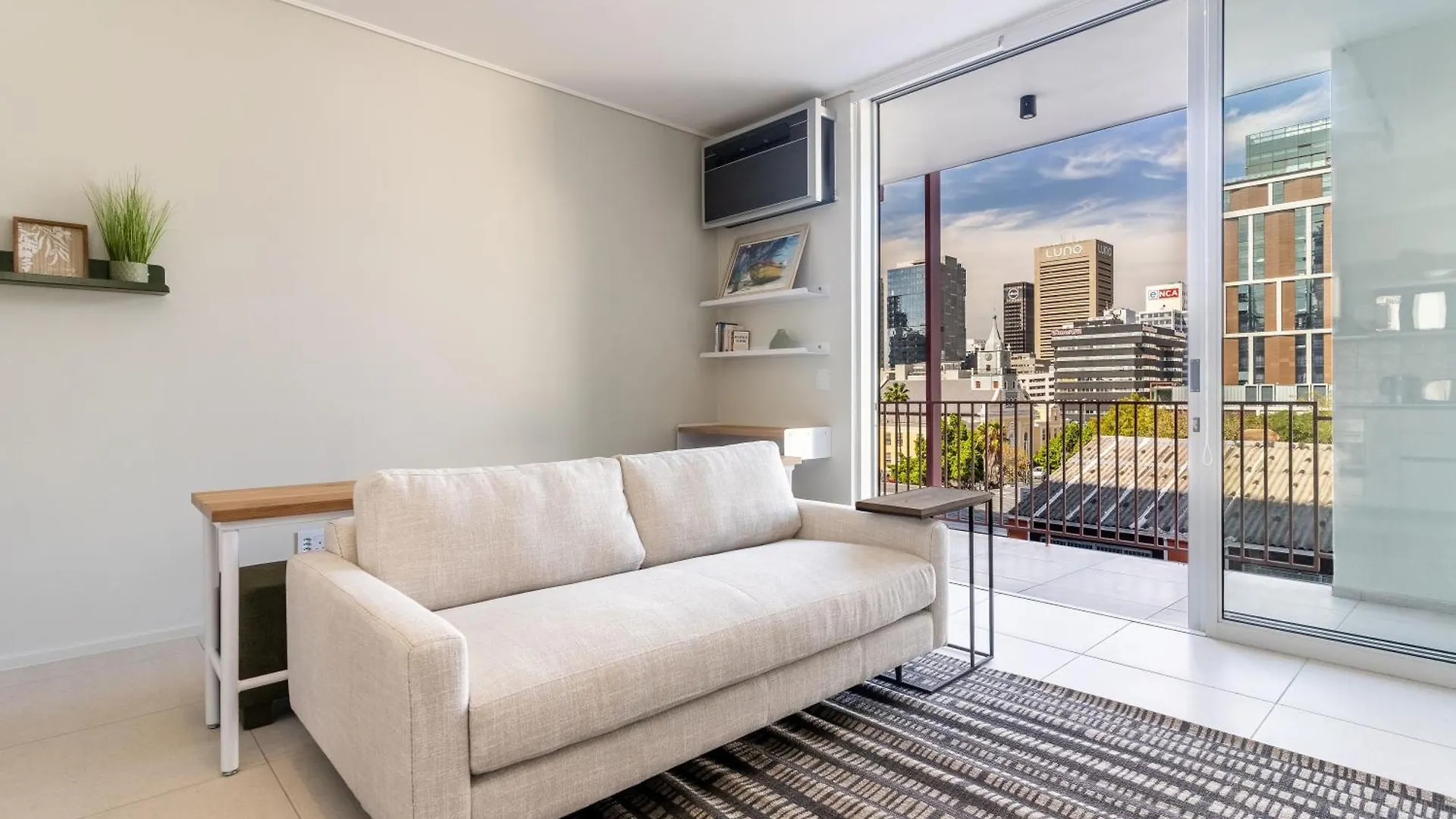 The Rose 202 -2Bedroom Apartment With Rooftop Pool Le Cap