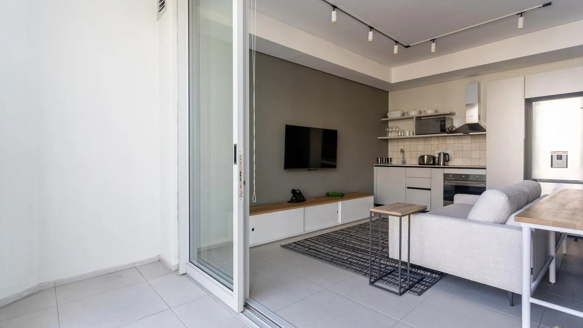 The Rose 202 -2Bedroom Apartment With Rooftop Pool Le Cap Afrique du Sud