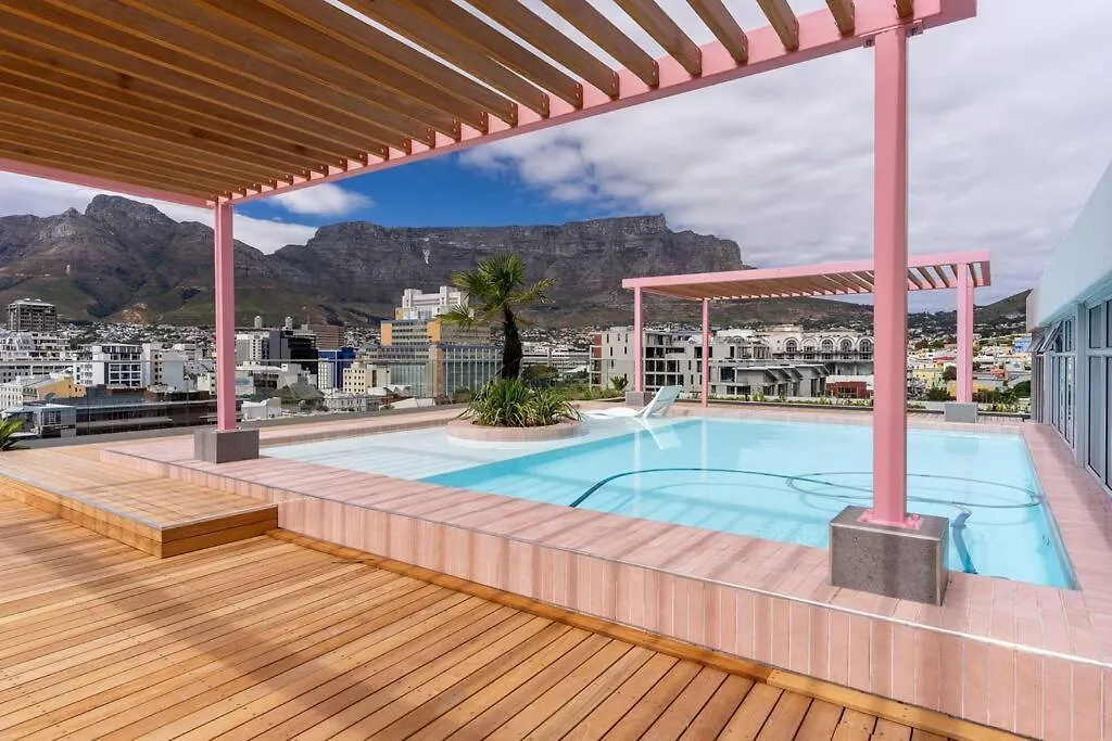 The Rose 202 -2Bedroom Apartment With Rooftop Pool Le Cap