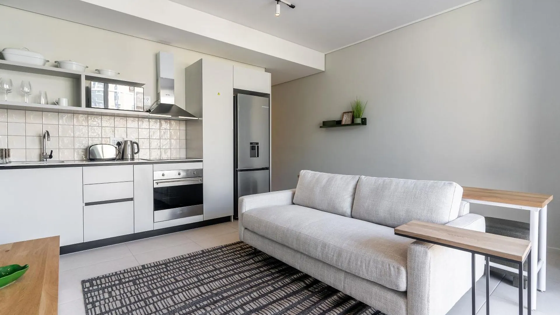 The Rose 202 -2Bedroom Apartment With Rooftop Pool Le Cap